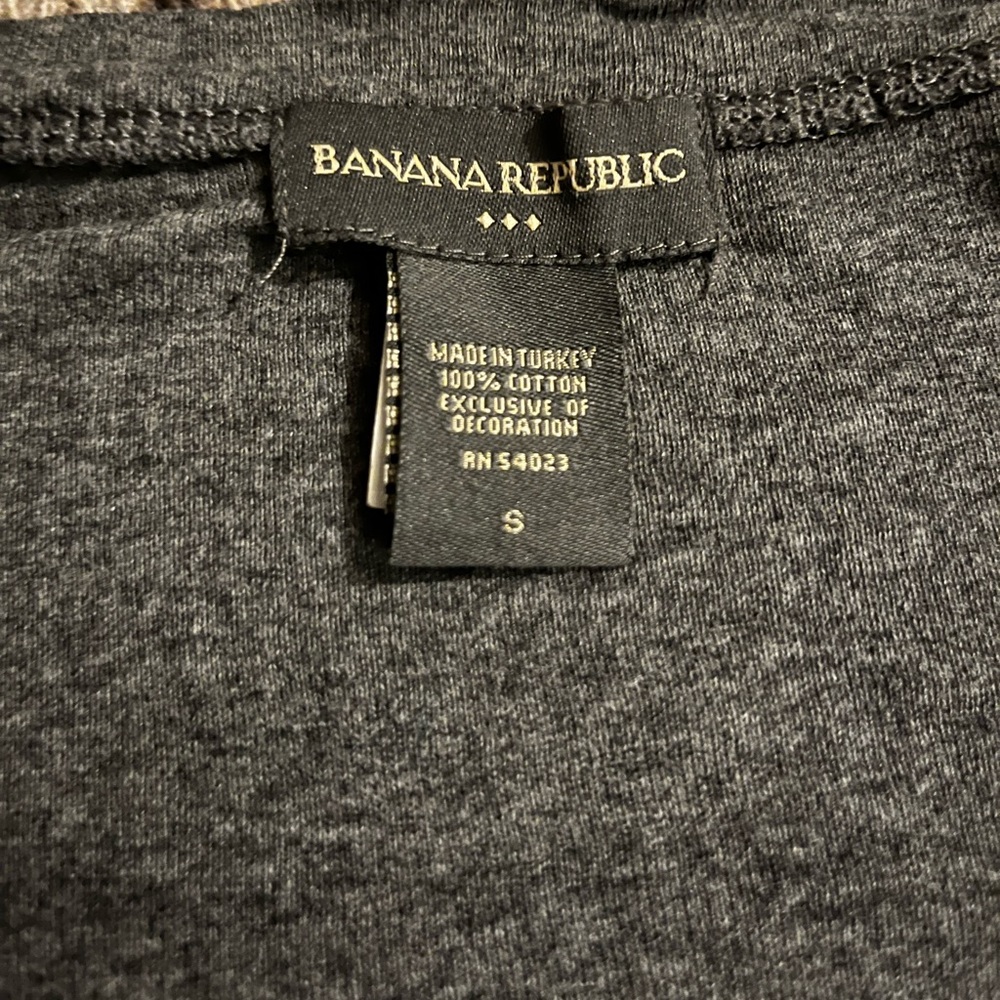 Banana Republic top